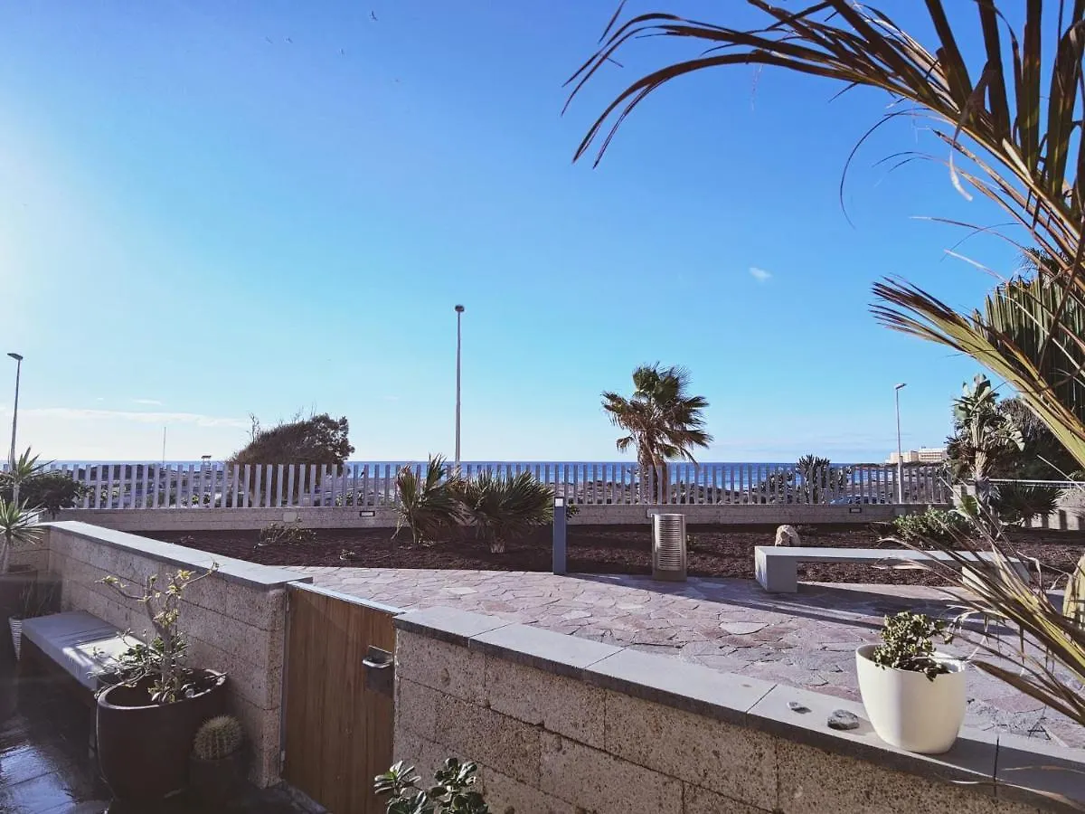 Panoramic Sea View Apartment エル・メダノ 0*,