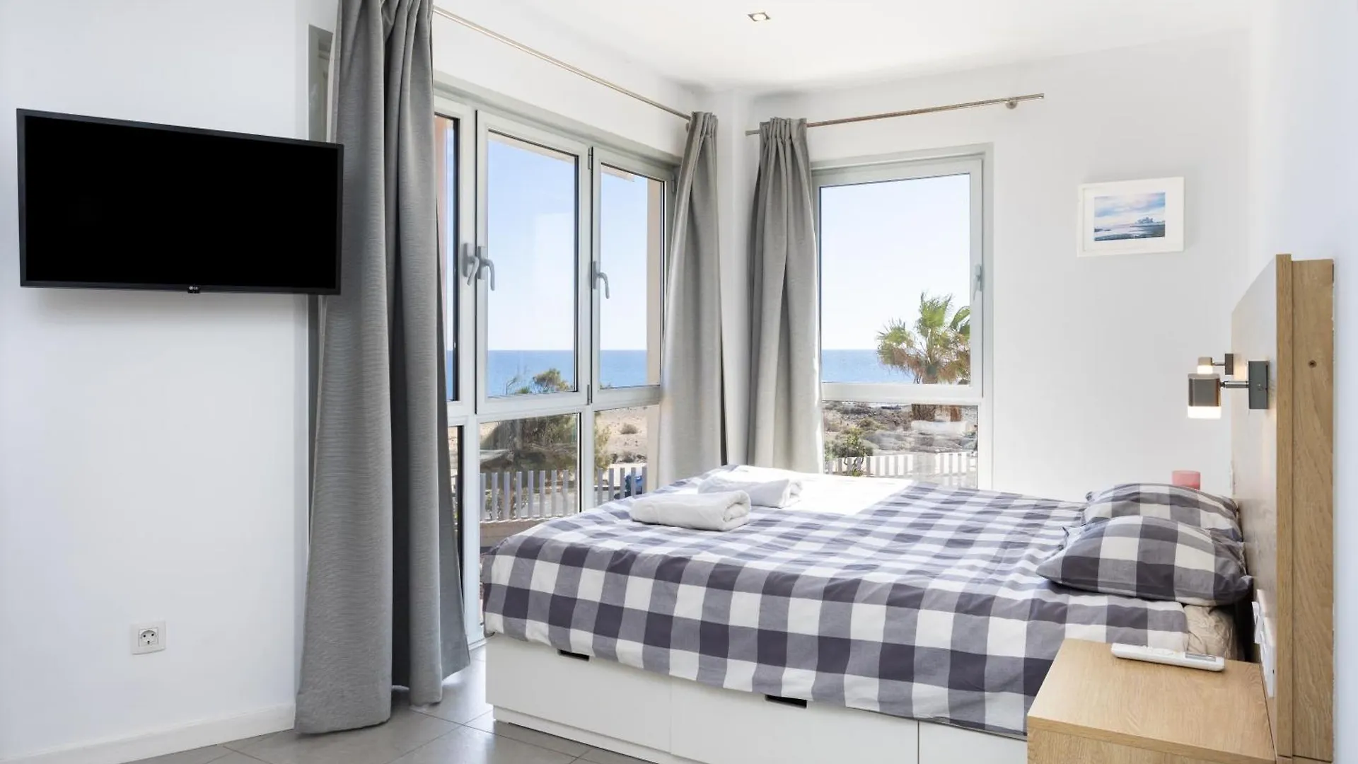 Panoramic Sea View Apartment エル・メダノ