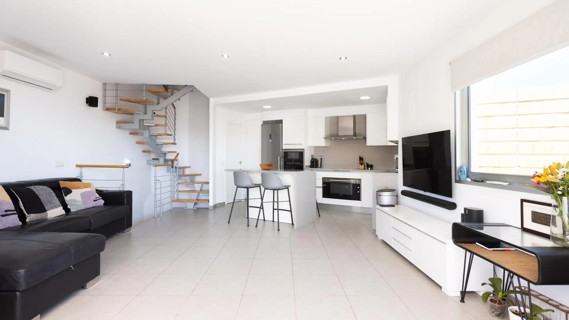 Panoramic Sea View Apartment エル・メダノ